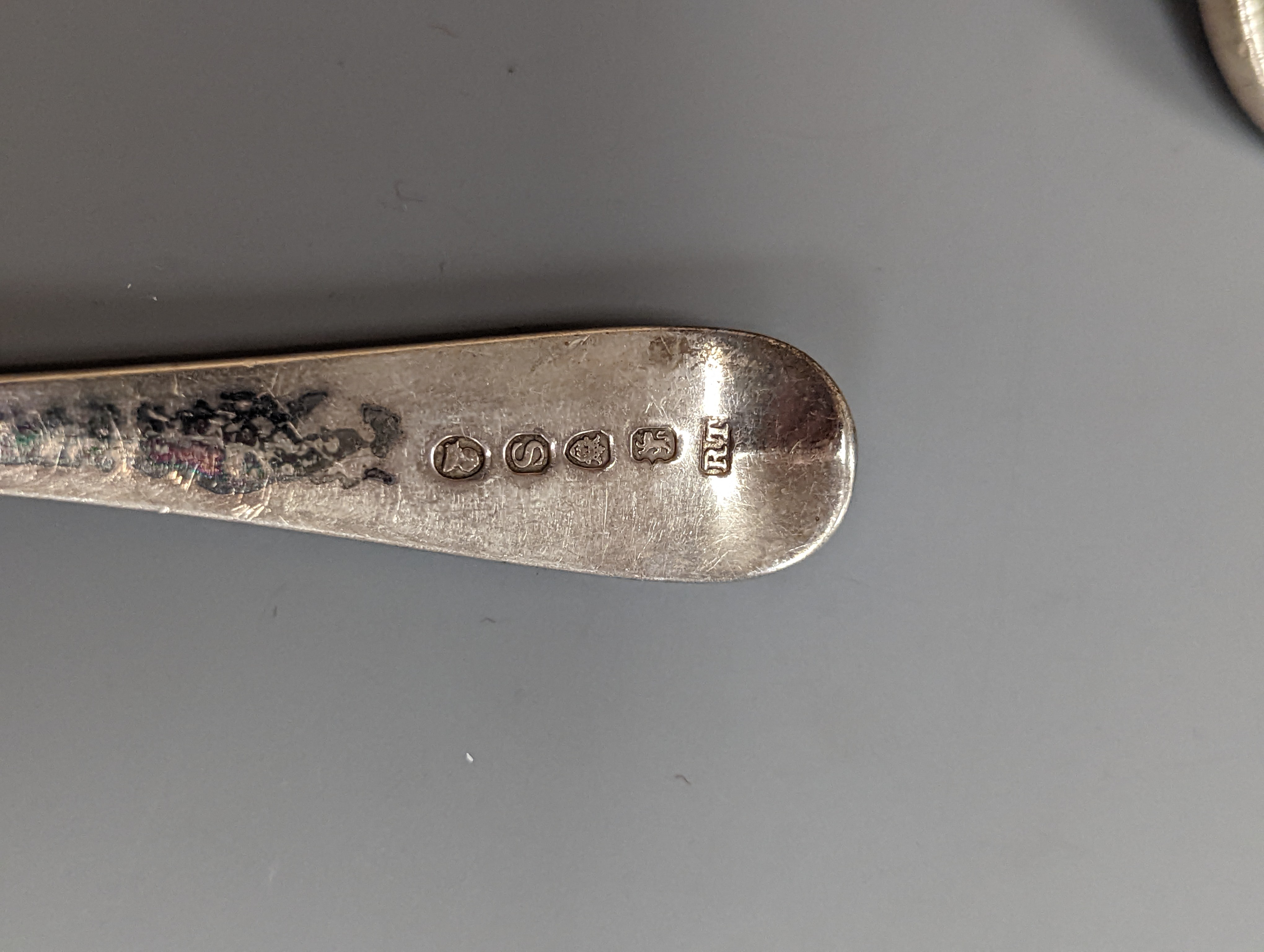 A mixed quantity of 19th century and later silver cutlery, including pistol handled fish eaters and pistol handled steel table and dessert knives, various date and makers, including a set of seventeen George IV table for